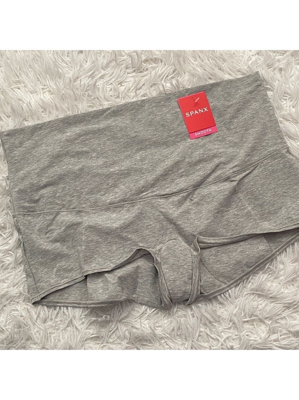 SPANX Women's Smooth Gray Shapewear